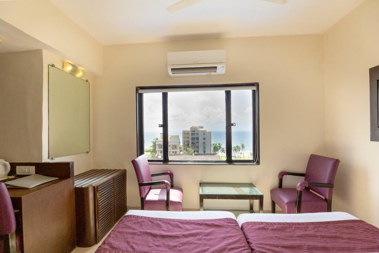 Sukh Hotel Mumbai Ngoại thất bức ảnh
